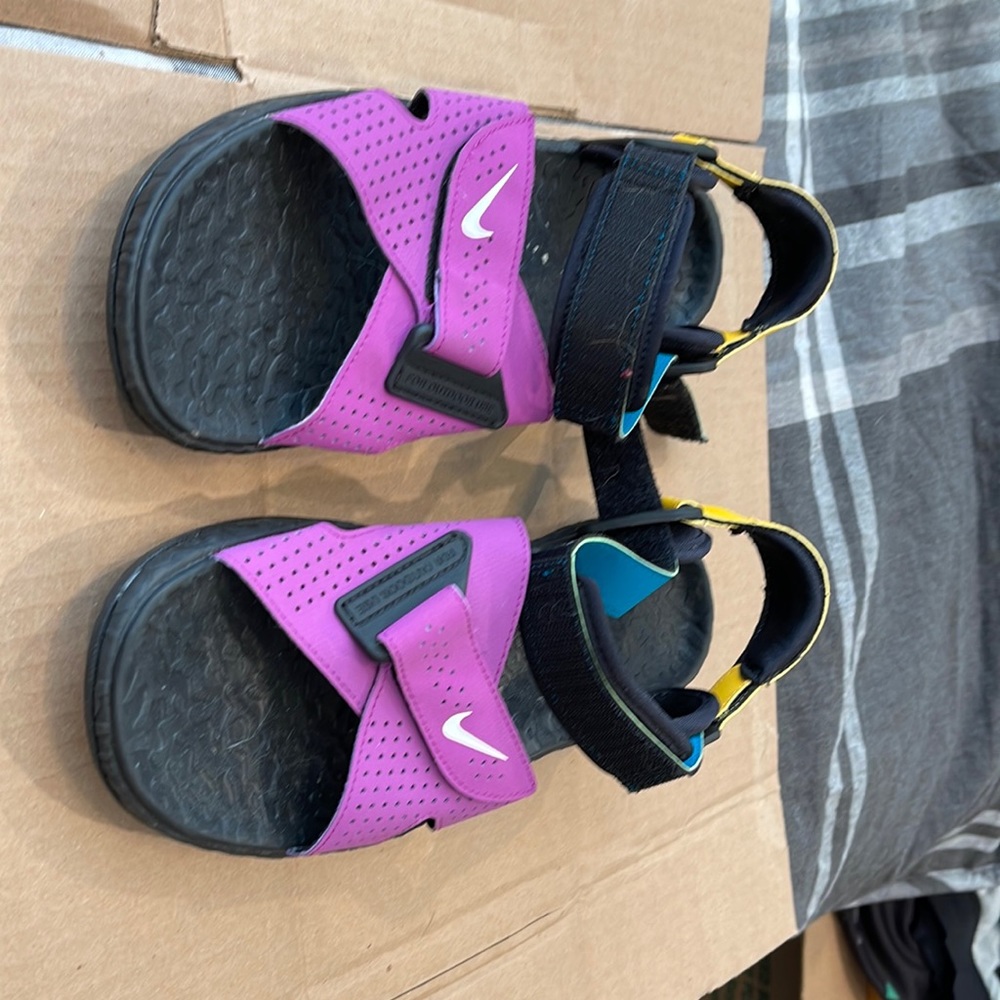 Nike ACG Air Deschutz Sandal M 10